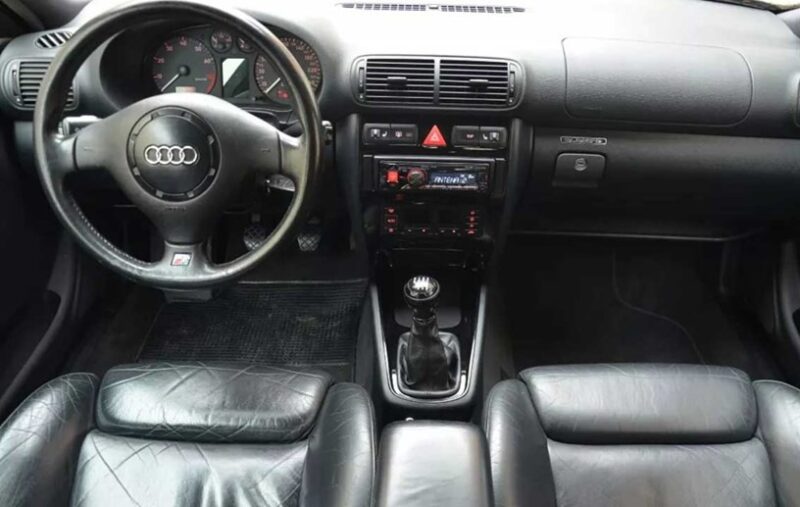 audi s3 intérieur