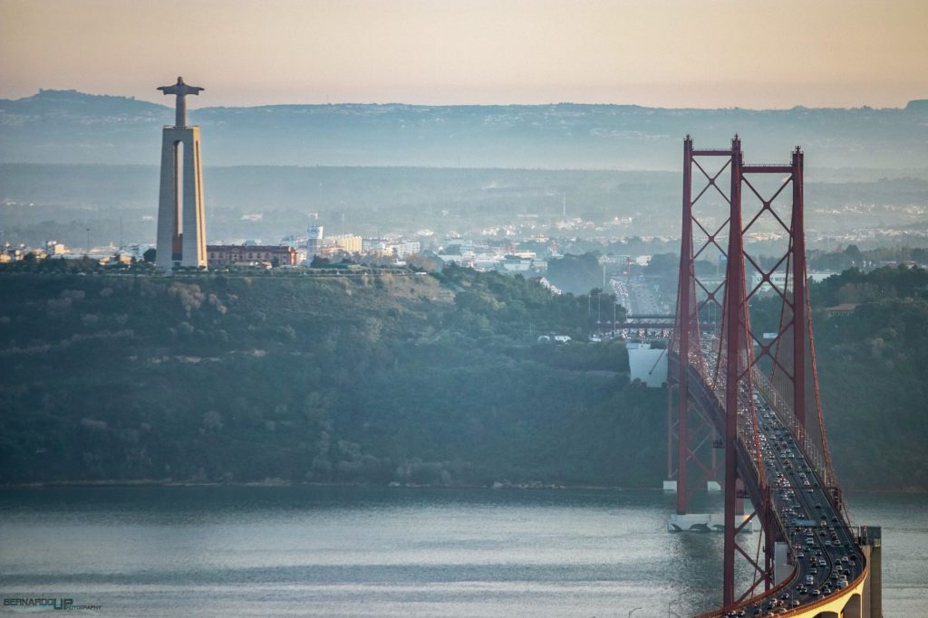 pont 25 avril